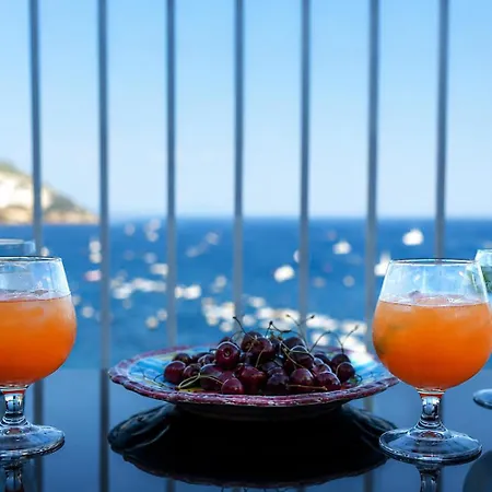 Guest house La Terrazza Del Sole A