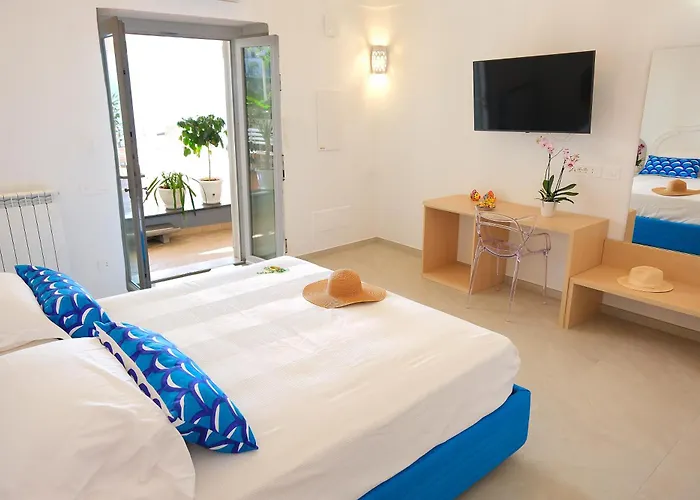 La Terrazza Del Sole A 게스트하우스 포지타노